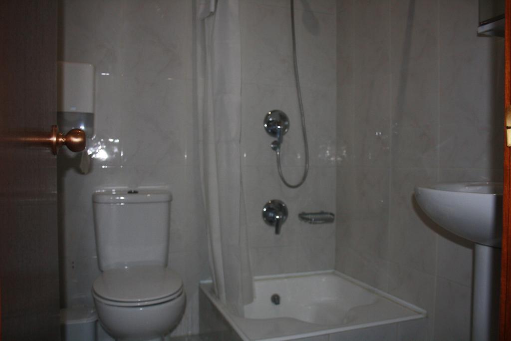 Ze Da Rampa Hotel Aves Phòng bức ảnh